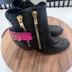 The Jett Last leather pink and black boots made in NYC with skulls